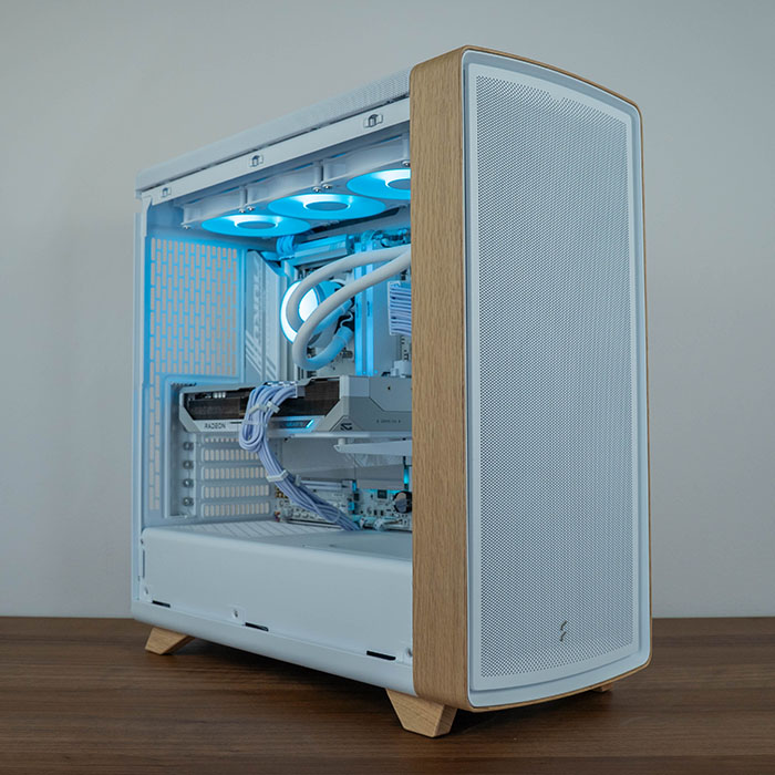 Image of Tahoma Snow: R7 9800X3D / RX 9070XT
